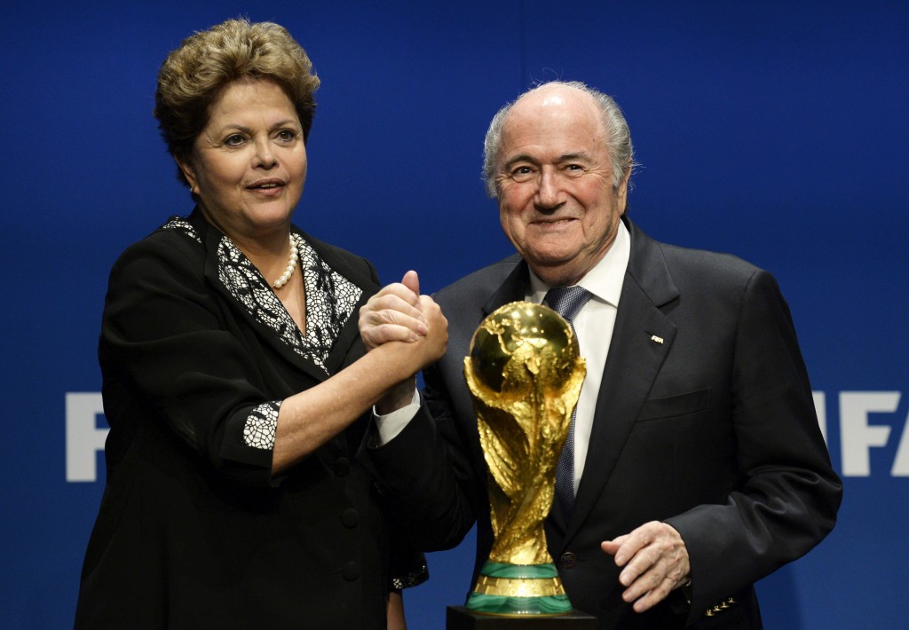 Rousseff-reitera-a-Blatter-que-Brasil-organizará-la-Copa-de-las-Copas